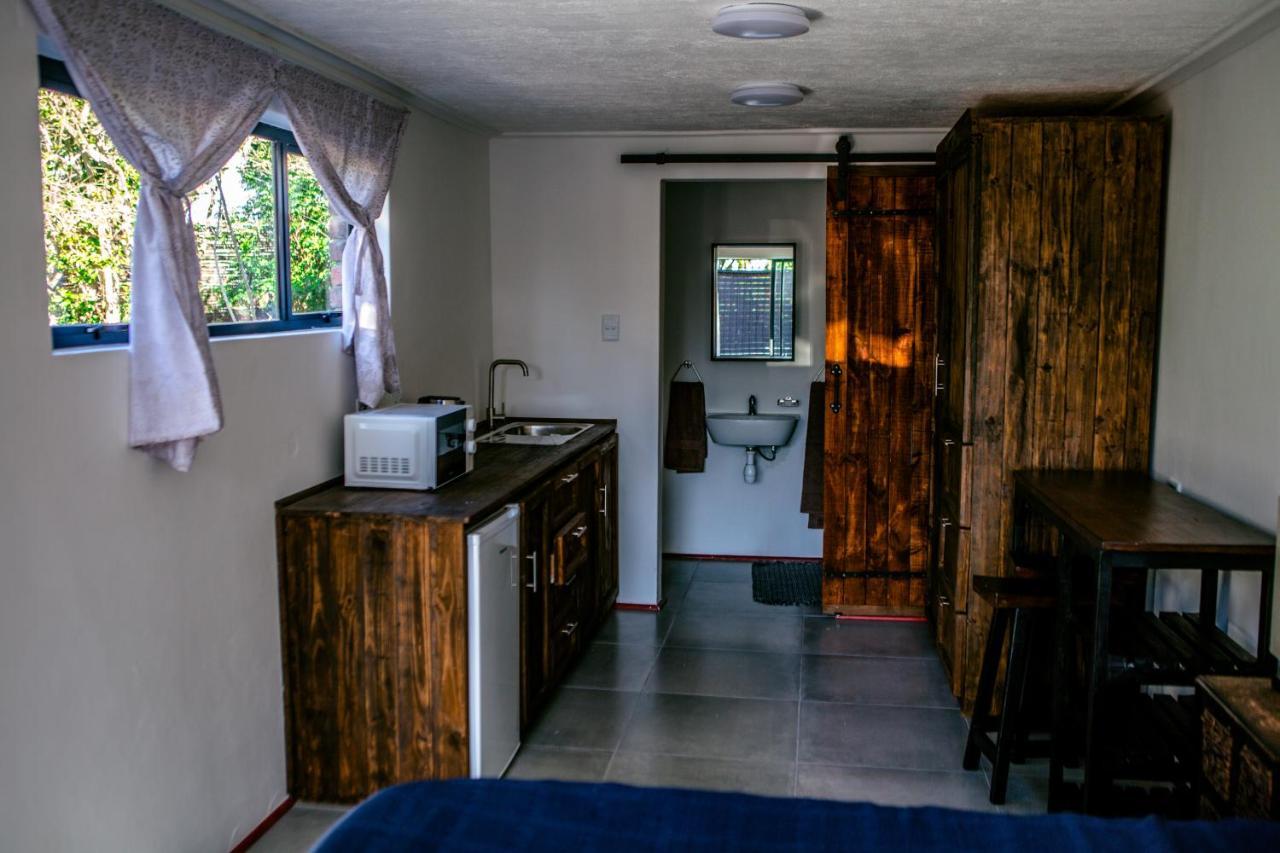 קייפטאון Peaceful 1-Bedroom Flatlet, 10 Min From The Beach מראה חיצוני תמונה