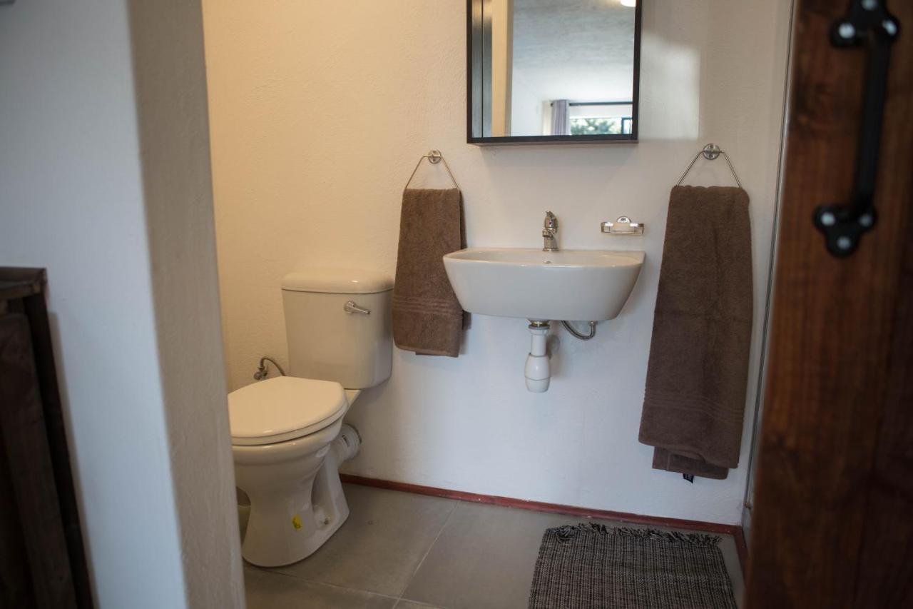 קייפטאון Peaceful 1-Bedroom Flatlet, 10 Min From The Beach מראה חיצוני תמונה